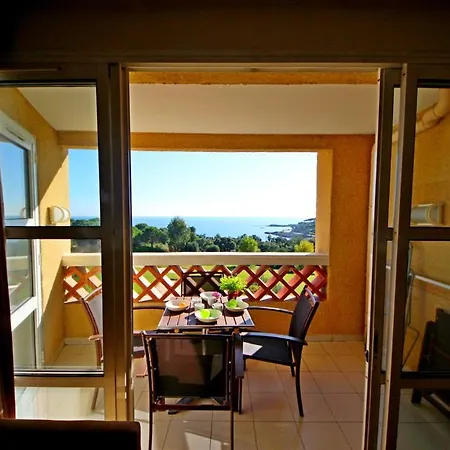 2m - D4 256 - 421la * Saint-Raphaël