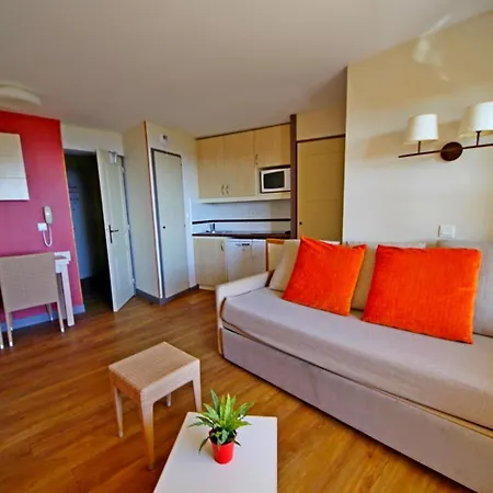 2m - D4 256 - 421la * Saint-Raphaël
